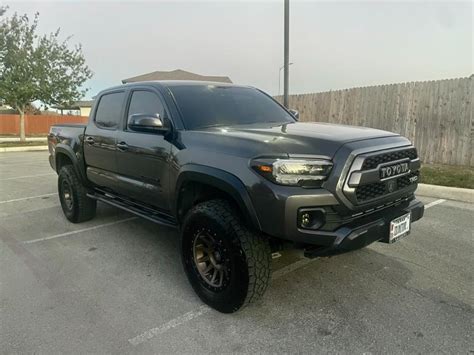 Car Engine Oil Type For Toyota TACOMA 2020 